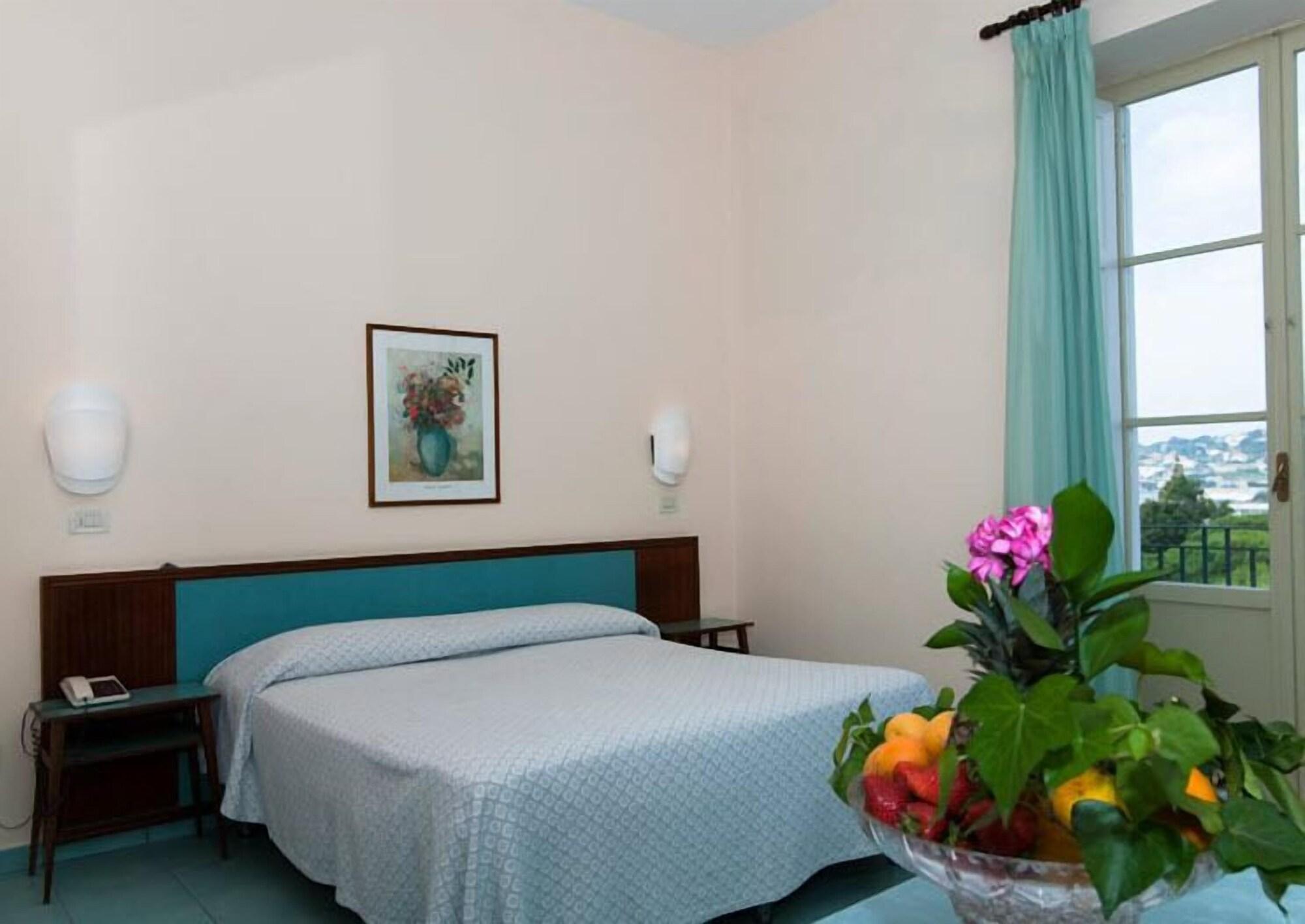 Hotel Serapo Гаета Екстер'єр фото