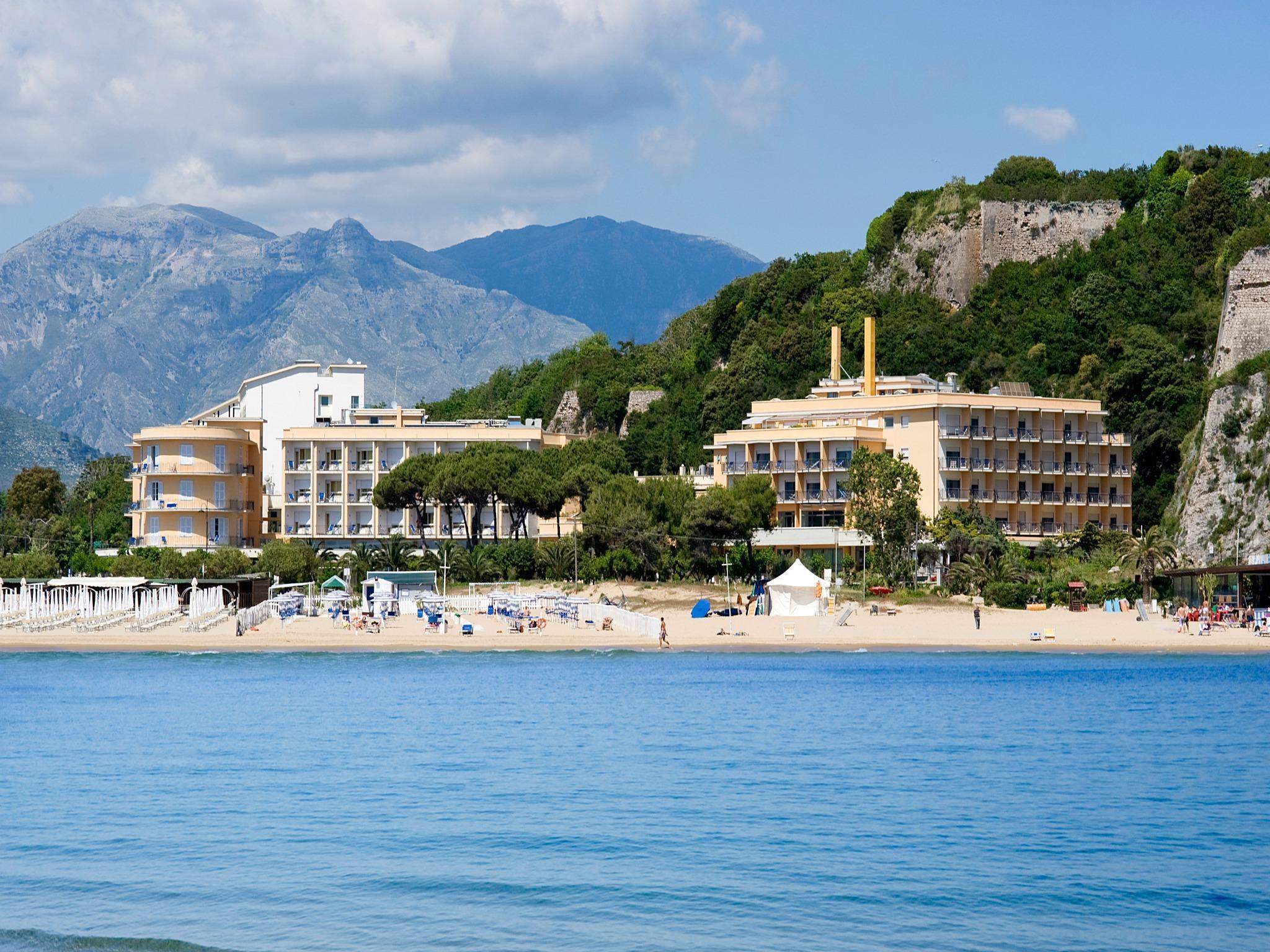 Hotel Serapo Гаета Екстер'єр фото