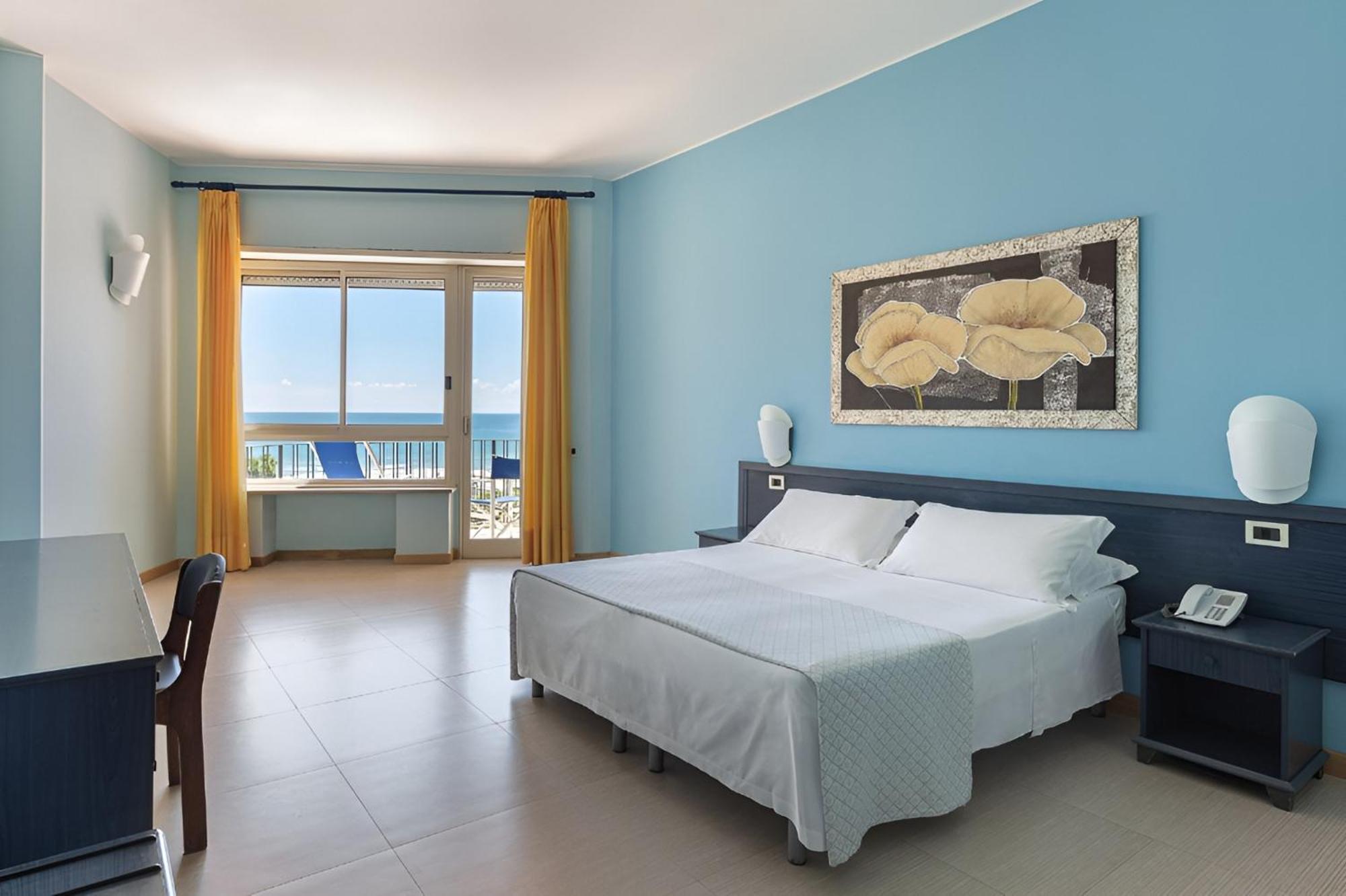 Hotel Serapo Гаета Екстер'єр фото