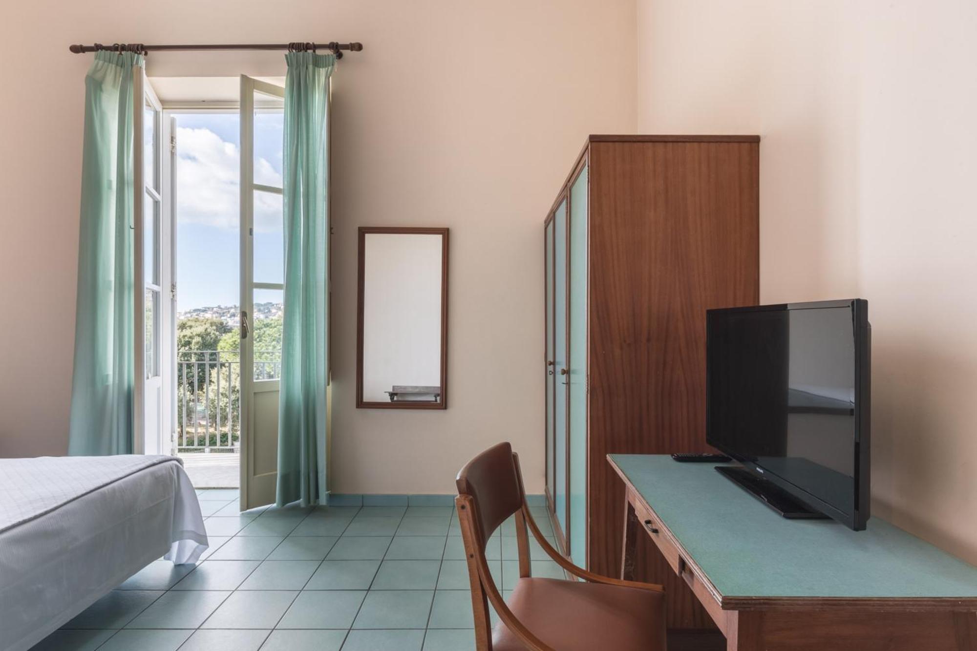 Hotel Serapo Гаета Екстер'єр фото